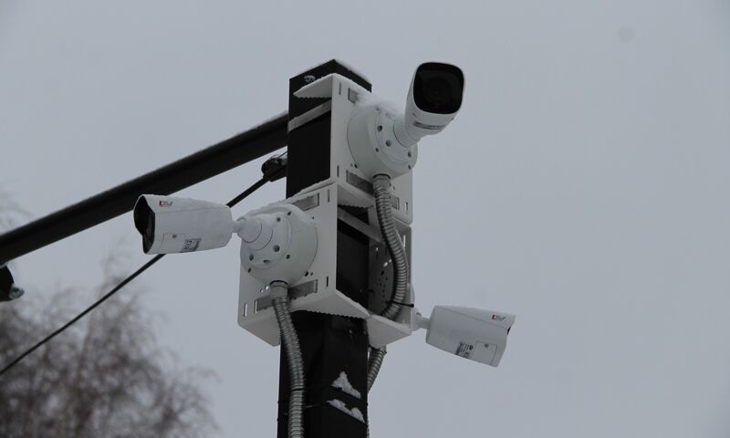 На благоустроенной площади Свободы в центре Пошехонья установили круглосуточное видеонаблюдение