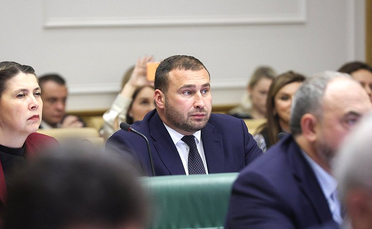 Расширенное заседание Комитета СФ по федеративному устройству, региональной политике, местному самоуправлению и делам Севера (в рамках Дней Тульской области в Совете Федерации)