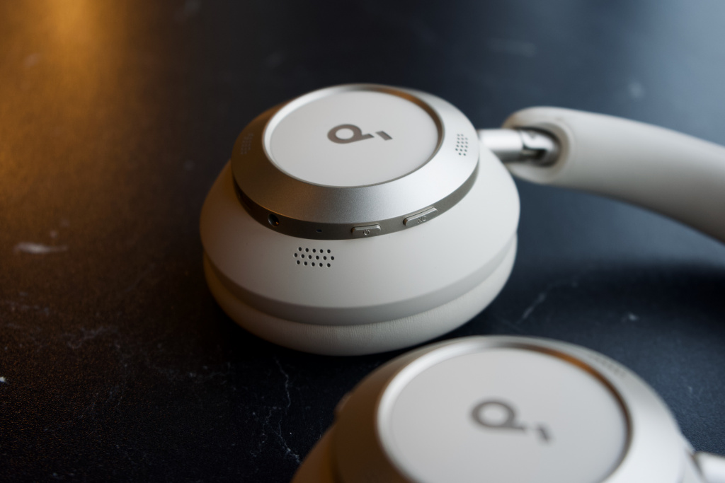 Anker Soundcore Space One Pro