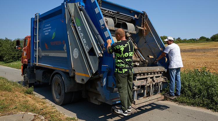 В Белгородской области на маршруты выйдут 64 новых мусоровоза