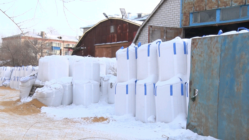 Шум, пыль и крысы: благовещенцы жалуются на склад сои вблизи многоквартирных домов - gtrkamur.ru