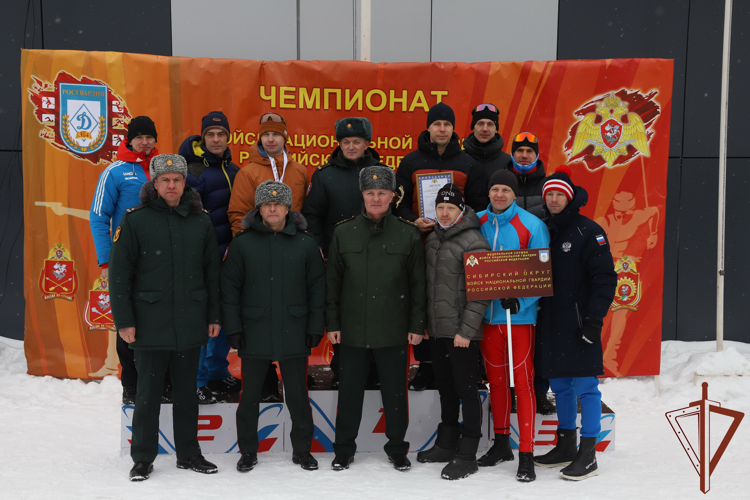 В Новосибирске определились победители чемпионата Росгвардии по зимнему офицерскому троеборью 