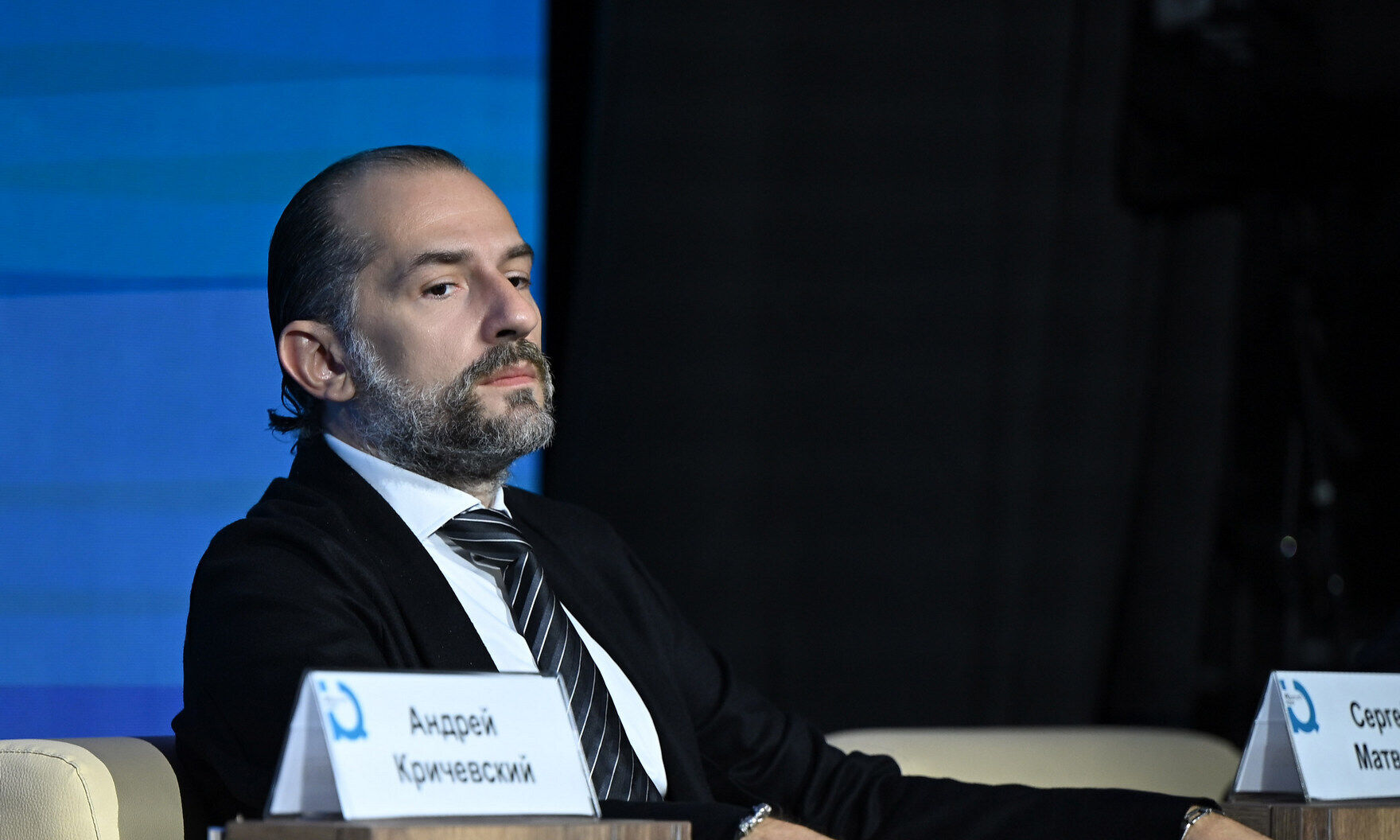 Железом и кровью, а не резолюциями придется решать вопрос искусственного интеллекта