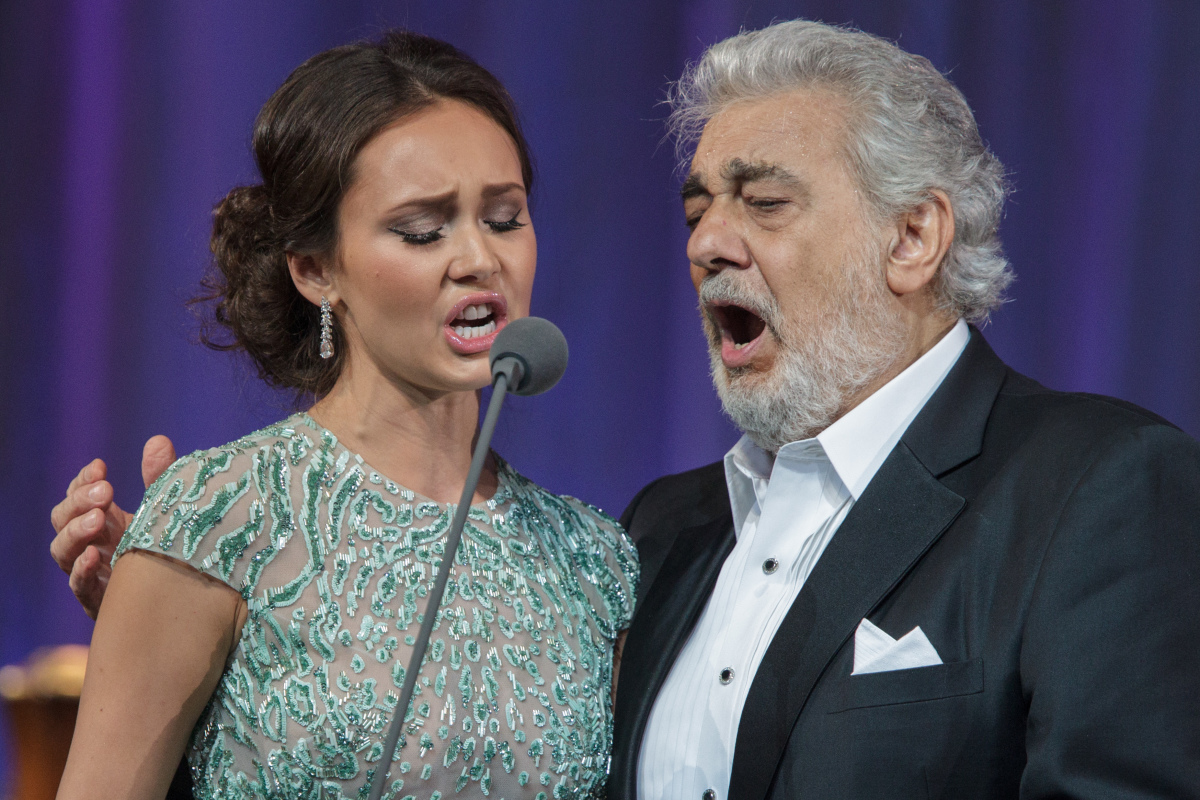 Аида Гарифуллина и Пласидо Доминго в 2014 году во время концерта в «Татнефть Арене» в Казани