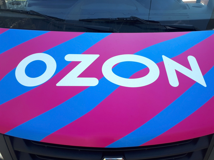Курьерам и другим сотрудникам Ozon fresh будут доплачивать баллами. Как и где их можно потратить?