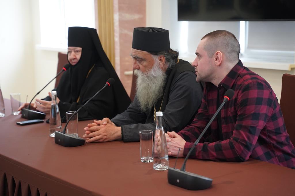 В Никольском Черноостровском монастыре Малоярославца прошла монашеская конференция, посвященная афонской монашеской традиции