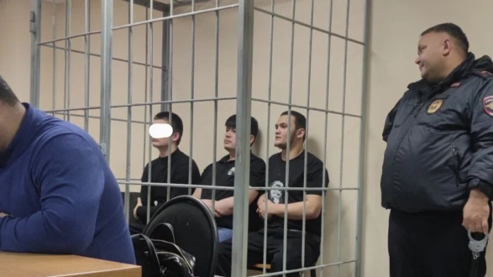 «Правосудие с запахом плова» мигранты пробили голову депутату Госдумы, а сами легко отделались