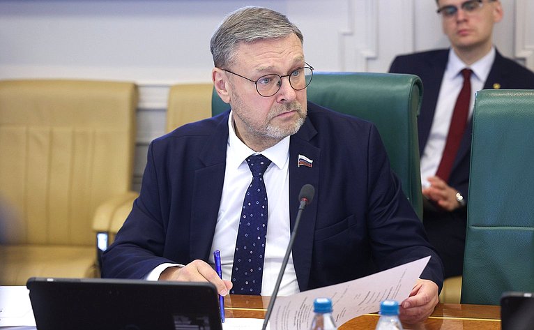 Константин Косачев