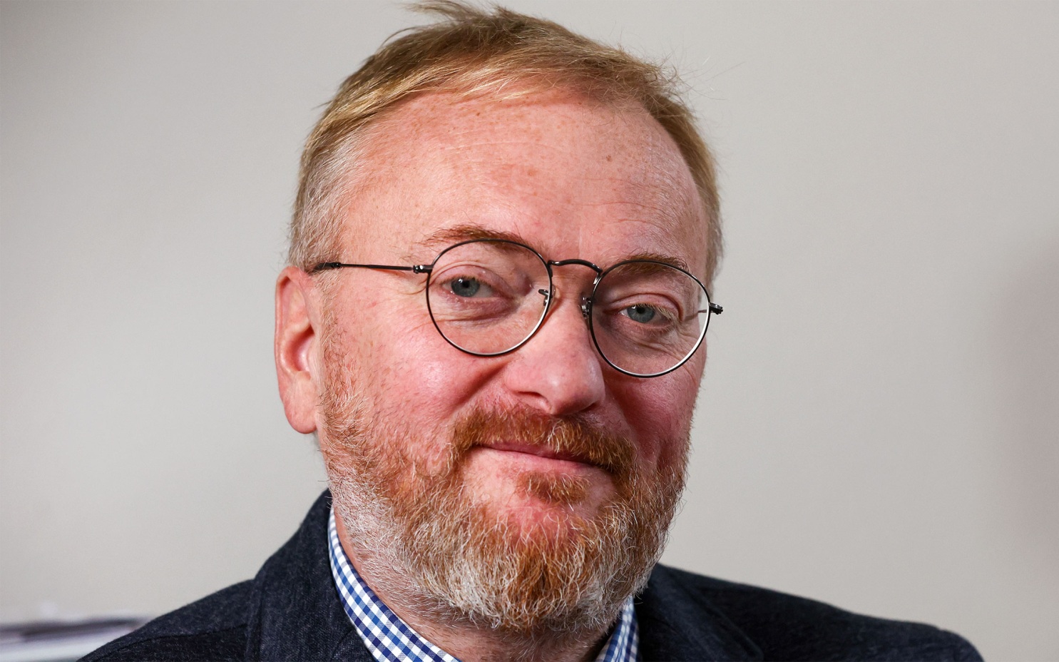 Милонов раскритиковал запреты на иностранную музыку на выпускных