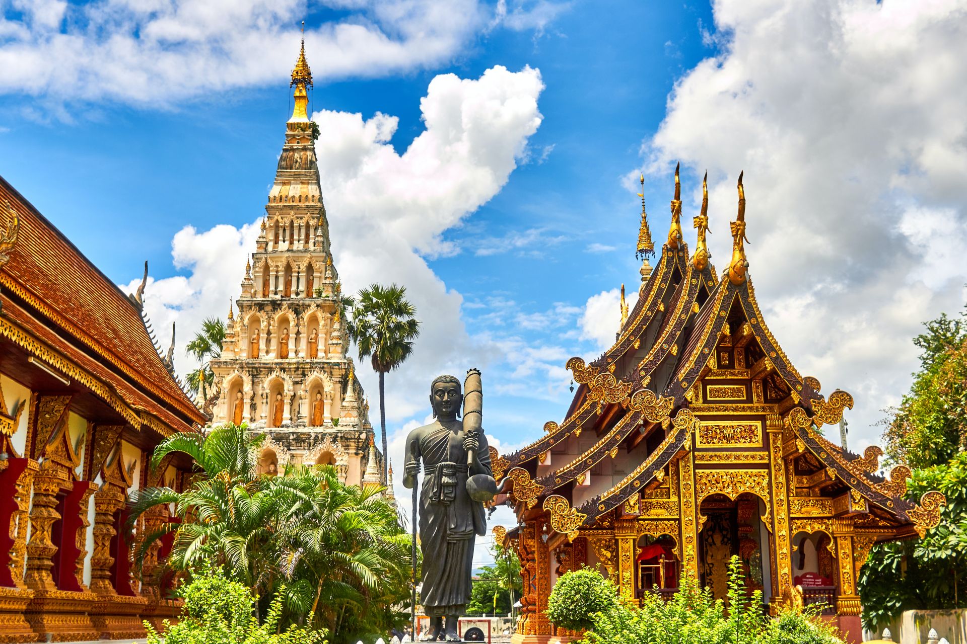 Таиланд отменил противоковидные ограничения для туристов