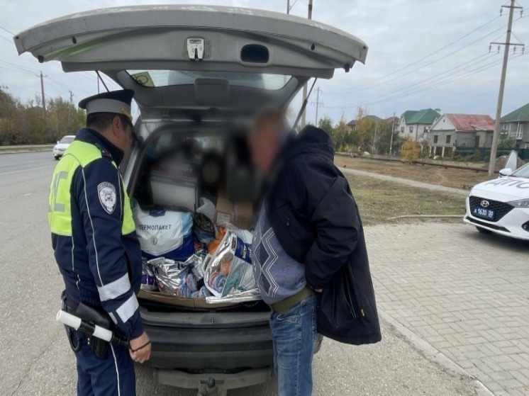 В Астрахани у москвича изъяли 3 кг чёрной икры и 100 кг рыбы