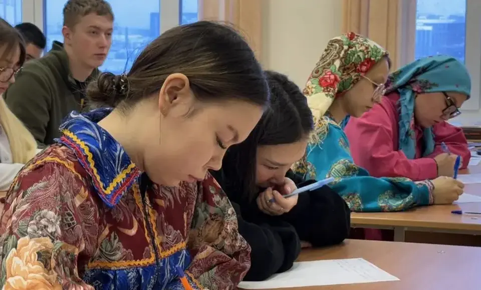 Ямальские первокурсники из числа КМНС впервые получат единовременное пособие