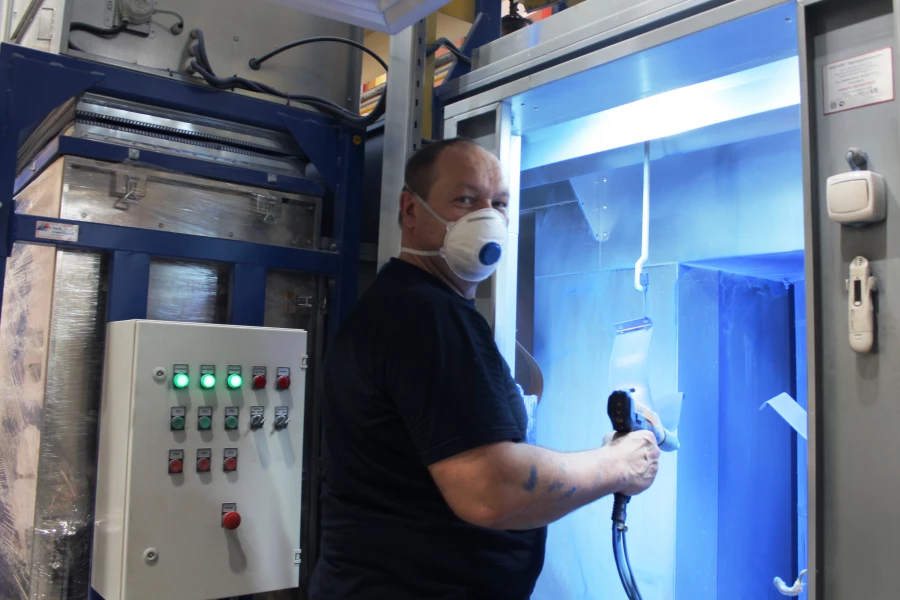 Производство на предприятии «Источник Плюс».