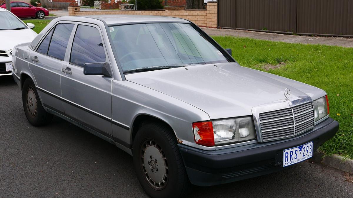 Mercedes-Benz 190E