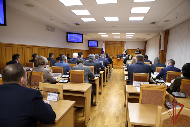 Росгвардия в Томске приняла участие в совместном заседании областной антитеррористической комиссии и оперативного штаба