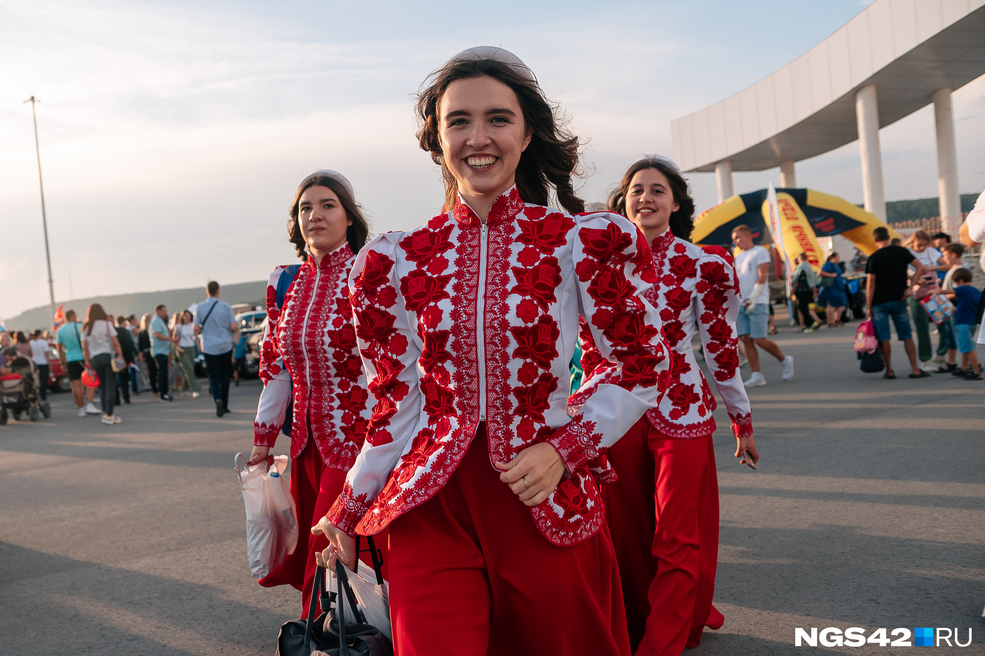 кемеровский самая самая. биглавшоу 2022. кемеровский самая самая. празднование дня россии ульяновск. кемеровский самая самая.