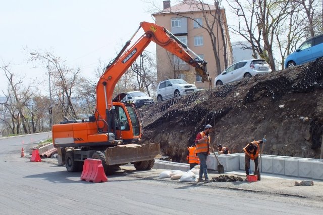От мэрии Оренбурга через суд потребовали отремонтировать дороги и тротуары
