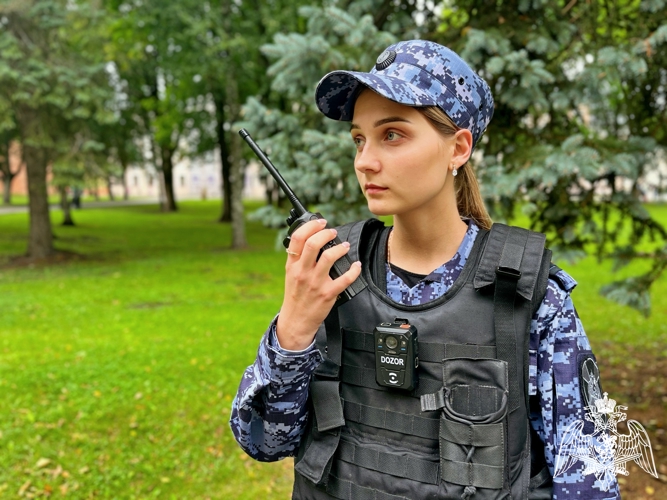 В Великом Новгороде сотрудники вневедомственной охраны Росгвардии подвели итоги работы за 6 месяцев 2025 года