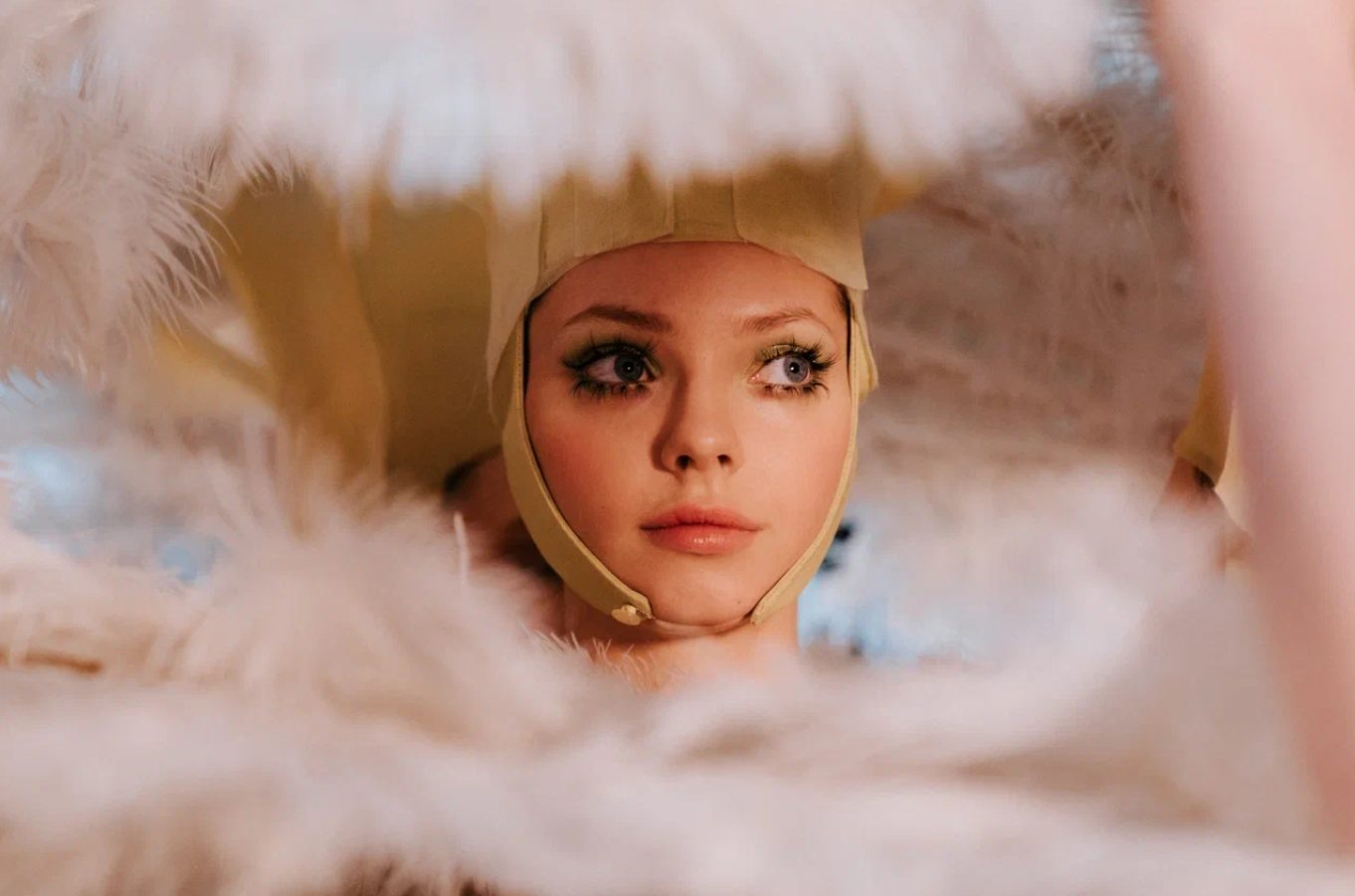 Гадкая сестра (2025)