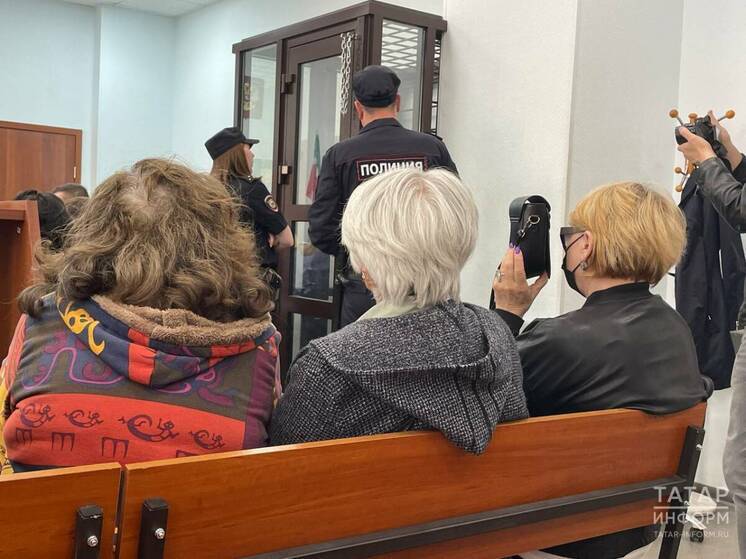 Продлили арест руководству фирмы в Казани за незаконную помощь мигрантам