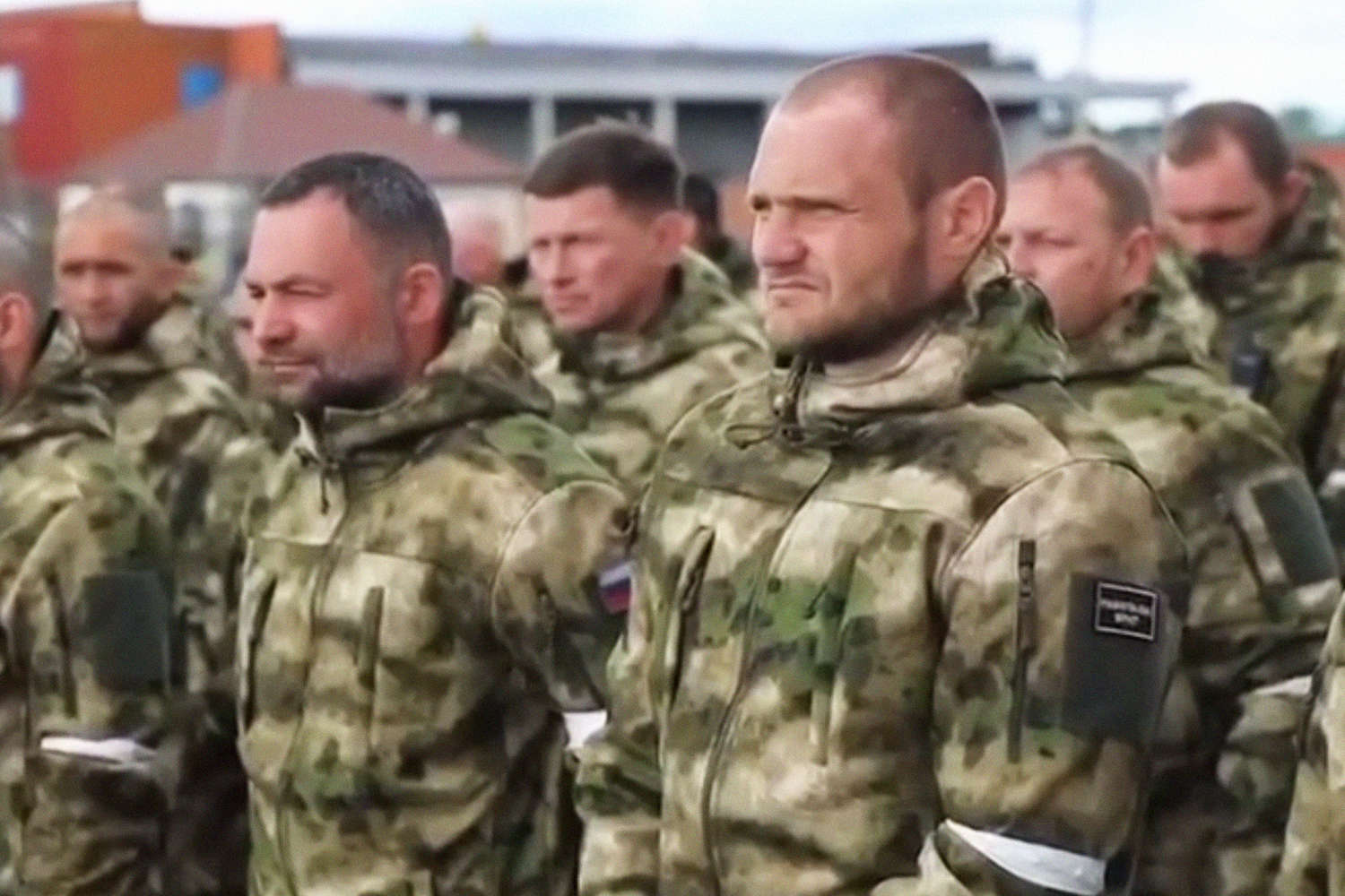 Омон ахмат крепость. Бойцы кадырова на украине 2022. Спецназ в грозном 2022 добровольцы. Ахмат как попасть добровольцем. Батальон юг ахмат.