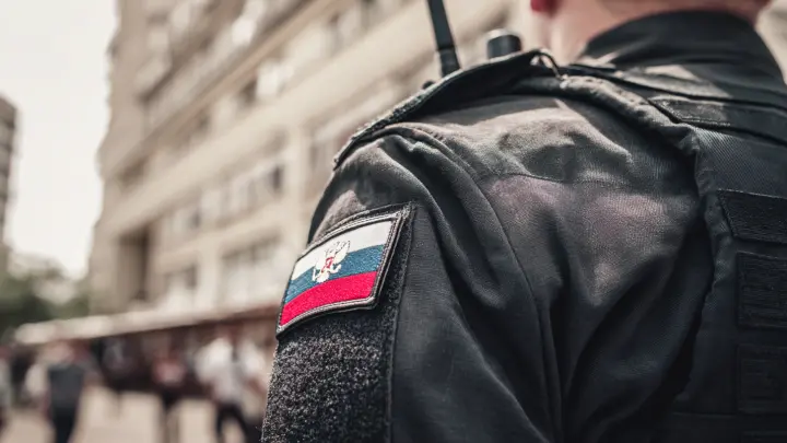 Памятные медали к 9 Мая: в МВД раскрыли новую схему мошенников накануне Дня Победы