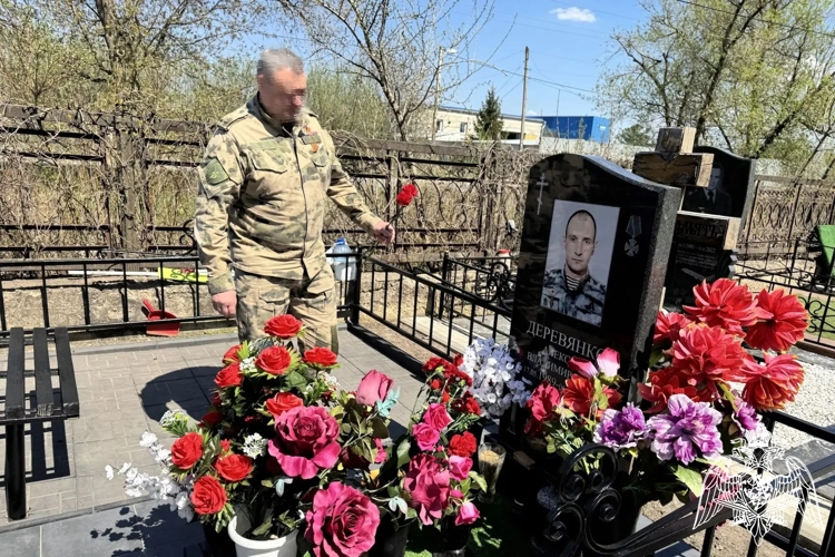 В Липецке почтили память сотрудника ОМОН, погибшего в ходе специальной военной операции
