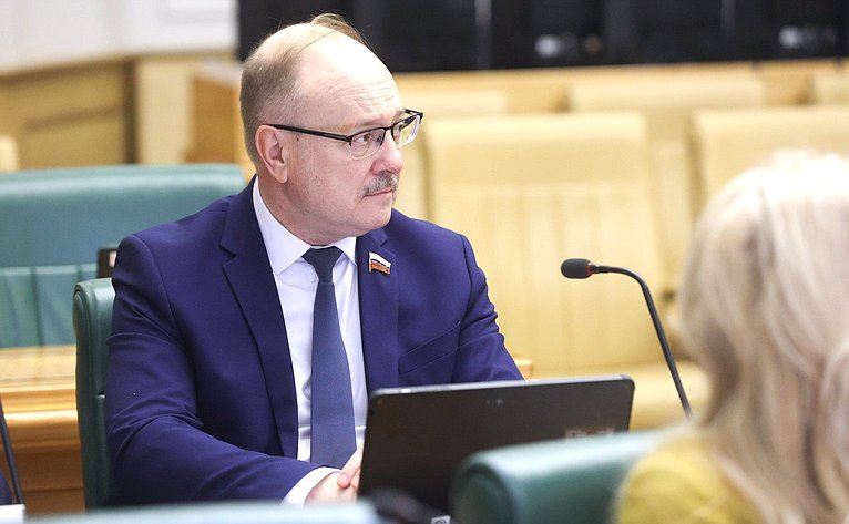 Василий Иконников