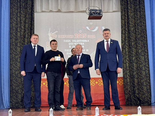 Член регионального отделения «Деловой России» Александр Анисимов отмечен медалью Общественной палаты Чувашской Республики «За содействие специальной военной операции»