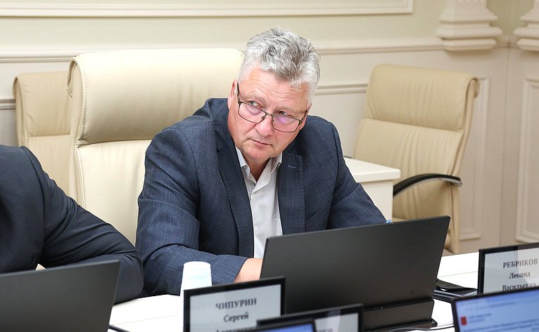 Заседание Комиссии СФ по мониторингу законодательства РФ в сфере государственного контроля (надзора) и муниципального контроля в РФ на тему «Анализ эффективности внедрения в работу контрольных органов индикаторов риска нарушения обязательных требований»