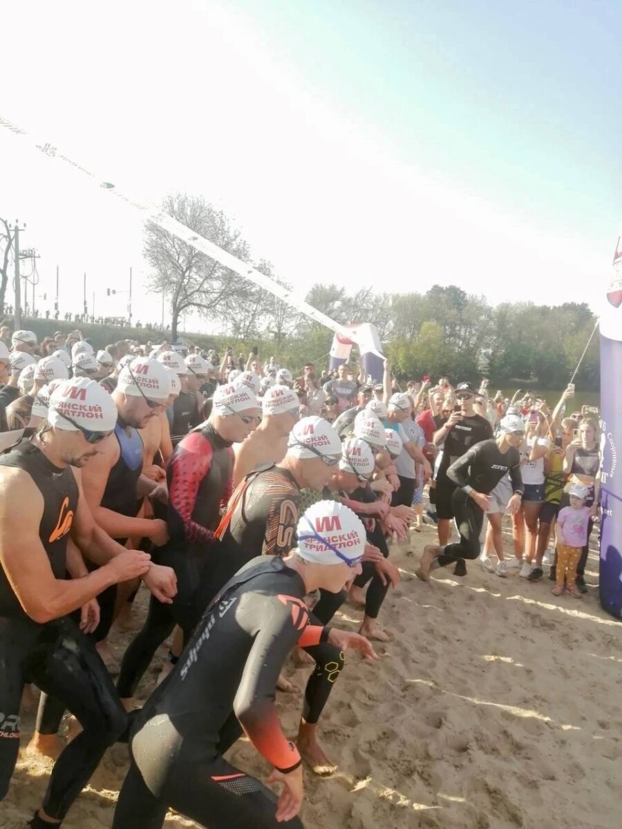Гонка героев. Спортивные мероприятия. Триатлон брянск. Как назвать спортивное мероприятие. Брянский триатлон.