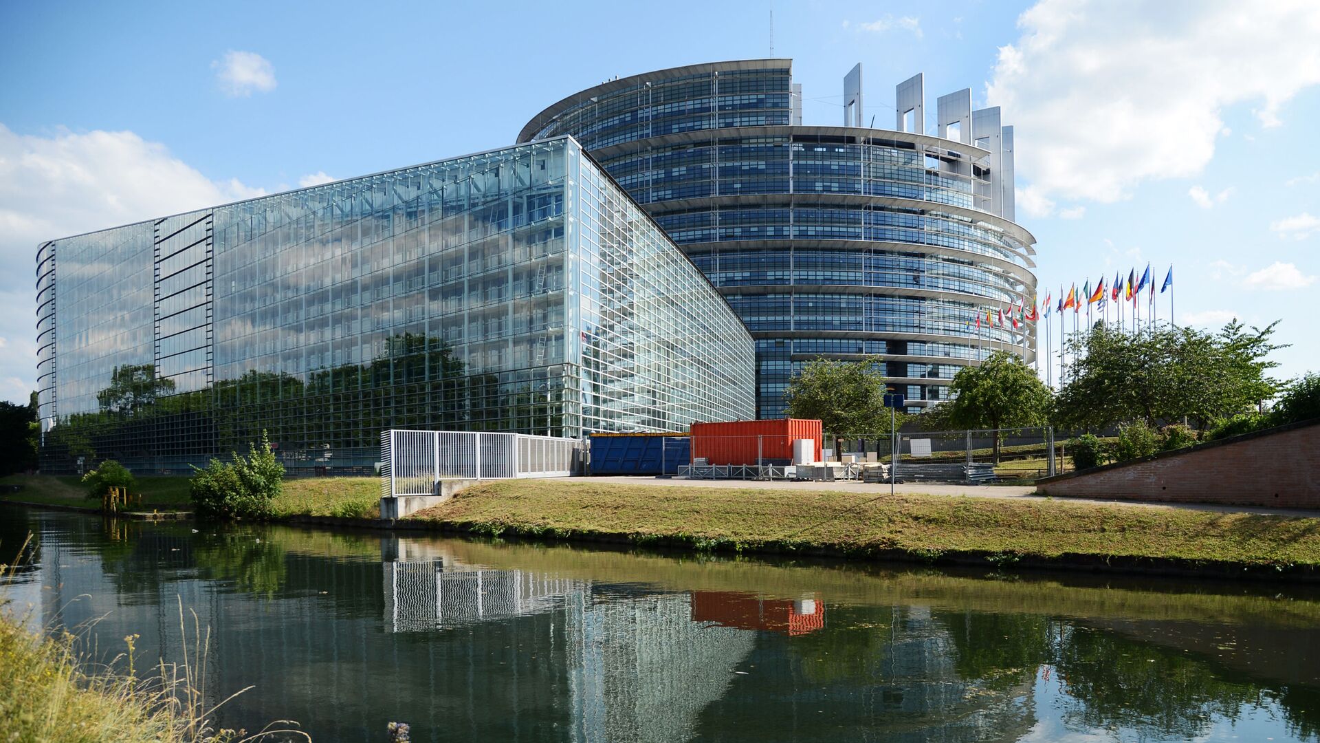 Здание Европарламента - Sputnik Грузия, 1920, 05.06.2025
