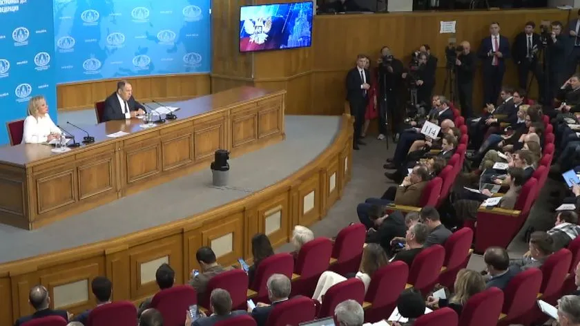 glava-mid-rossii-sergey-lavrov-otmetil-ukreplenie-otnosheniy-mezhdu-stranami-briks-v-2025-godu (1).jpg