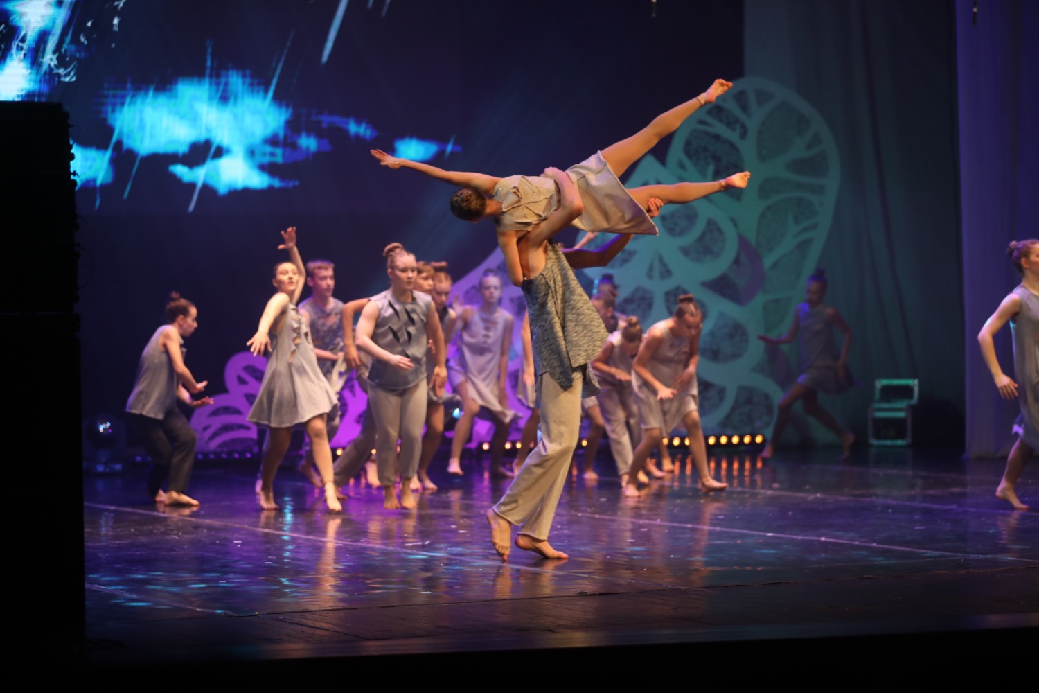 Артис балет концерт. Гала концерт рождественские огни 2023. Гала концерт рождественские огни 2023. Конкурс огни фото. Гала концерт.