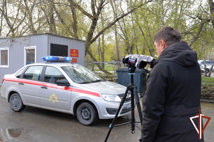 В Свердловской области дан старт ведомственной акции «Бессмертный автополк»