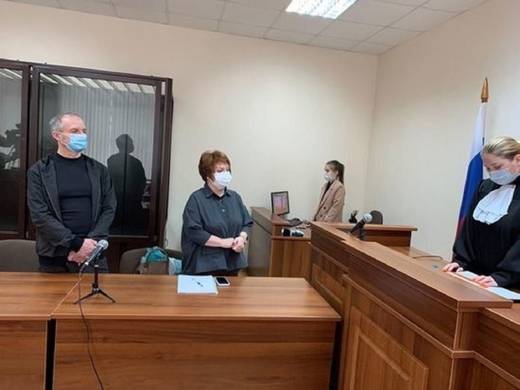 Бывший свердловский заместитель министра пытался выйти из колонии