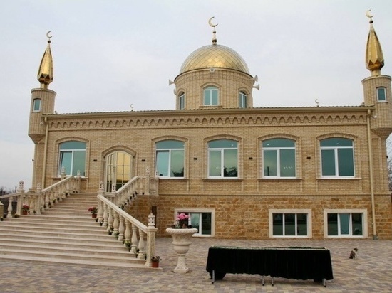 В ауле Эрсакон в Карачаево-Черкесии открыли новую мечеть