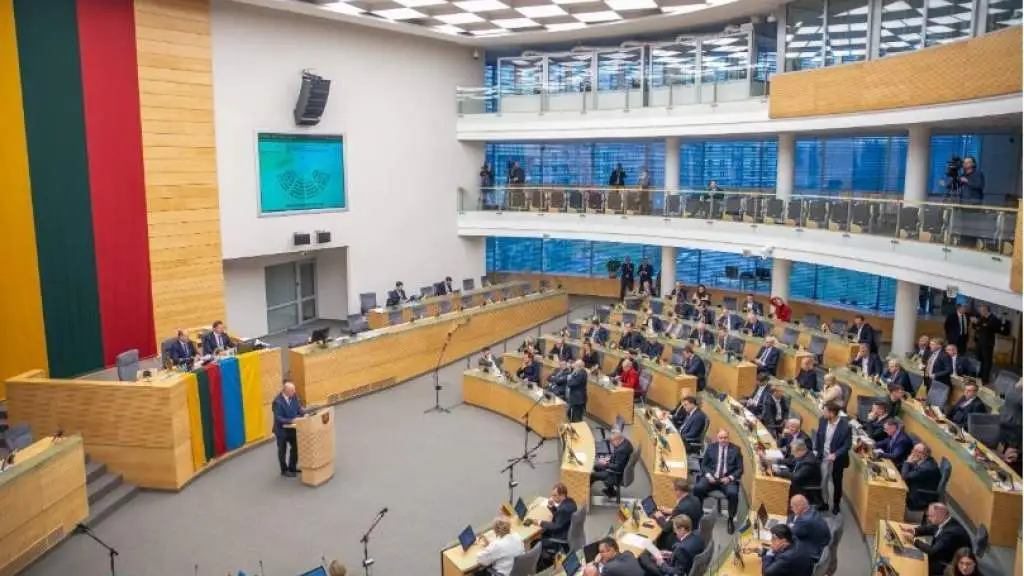 Соцдемы приглашают в правящее большинство 