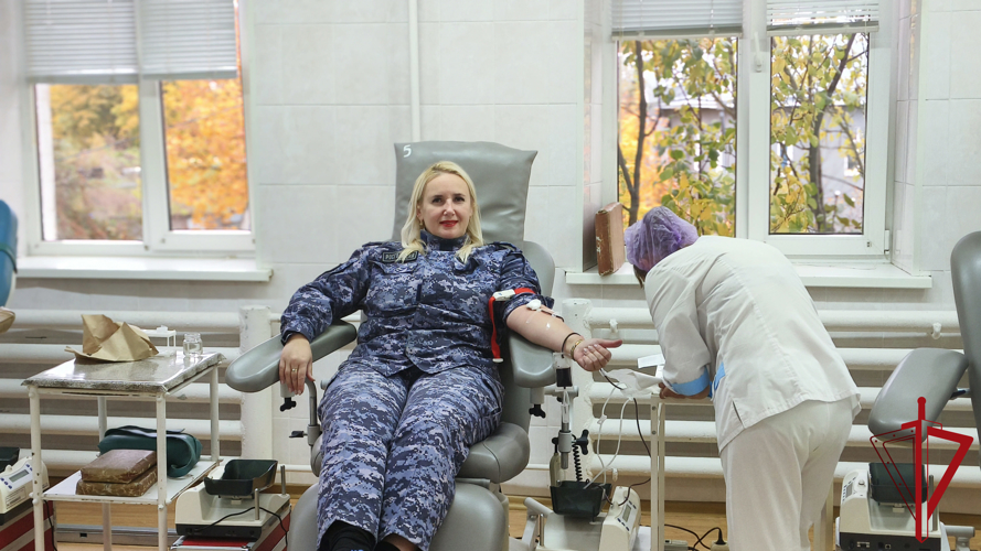 Псковские росгвардейцы присоединились к донорской акции «От сердца к сердцу»