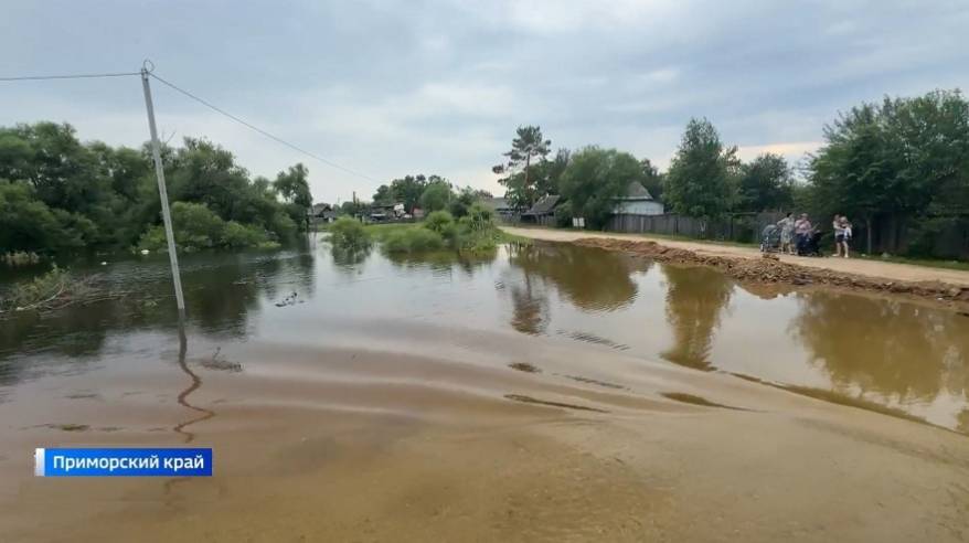 Оперативная ситуация в районах Приморья после удара стихии