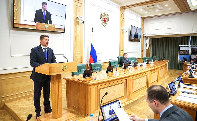 Заседание Совета по вопросам развития Дальнего Востока, Арктики и Антарктики на тему «Правовое регулирование вопросов обращения с отходами производства и потребления в населенных пунктах Арктики»