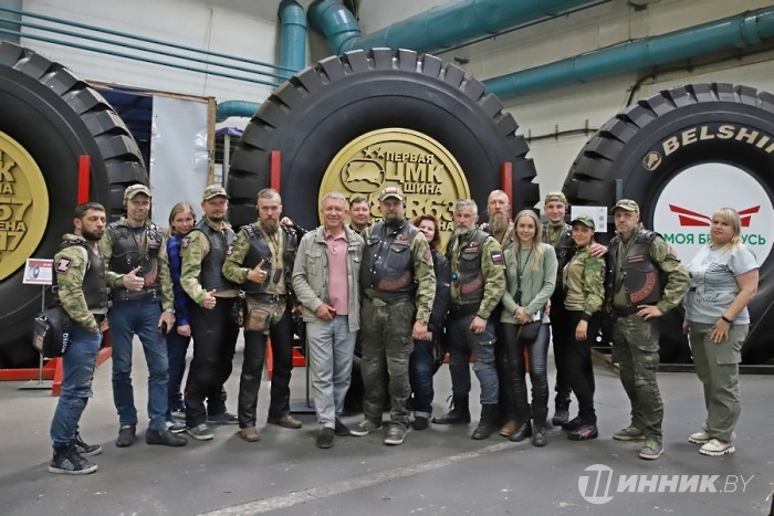 Маршрут масштабного мотопробега «Боевой путь Сибири», который организовали представители Новосибирского отделения мотоклуба «Ночные волки», пролег через «Белшину».