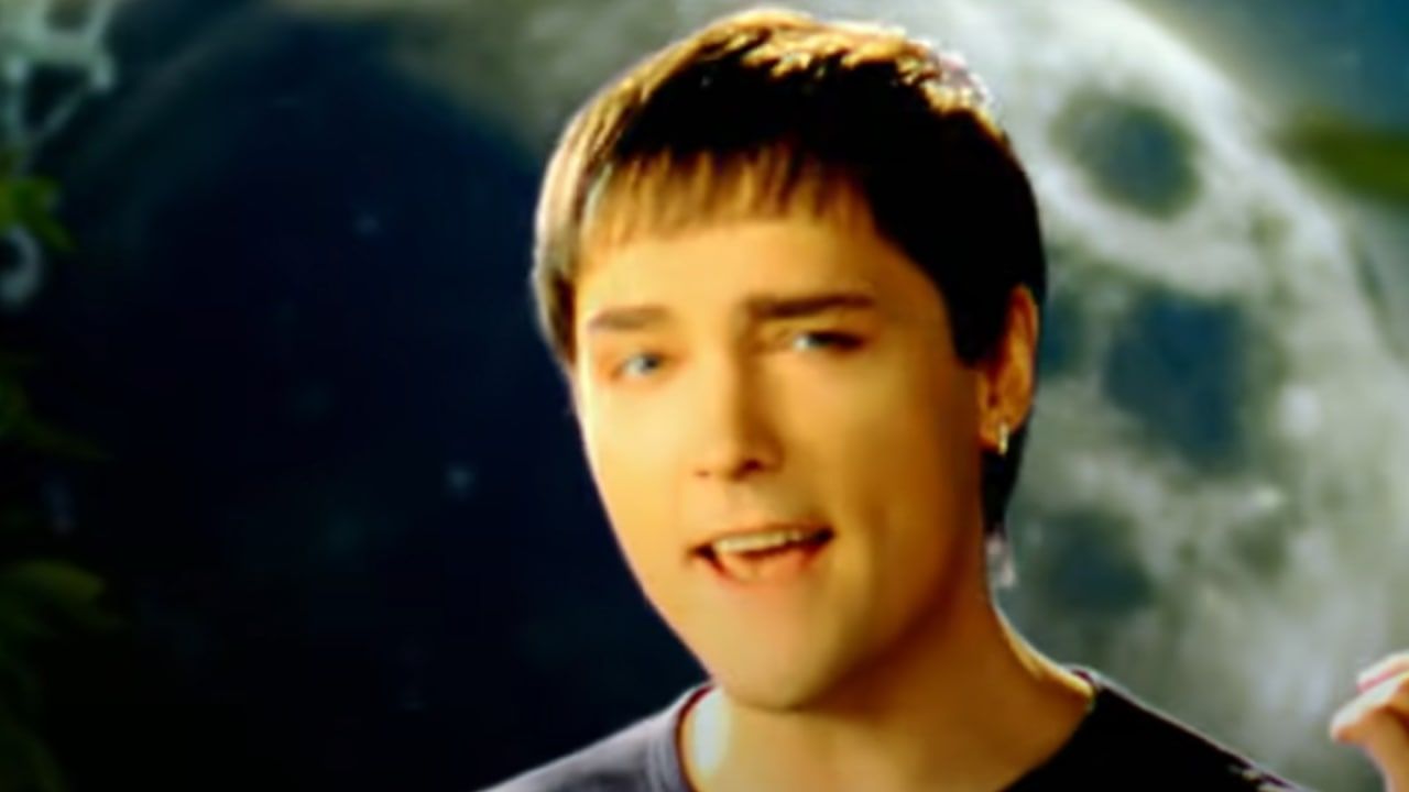 Юра шатунов. Глаза юрия шатунова 2022. Юра шатунов 1985. Юры шатунова на ютубе. Юра шатунов 1992.