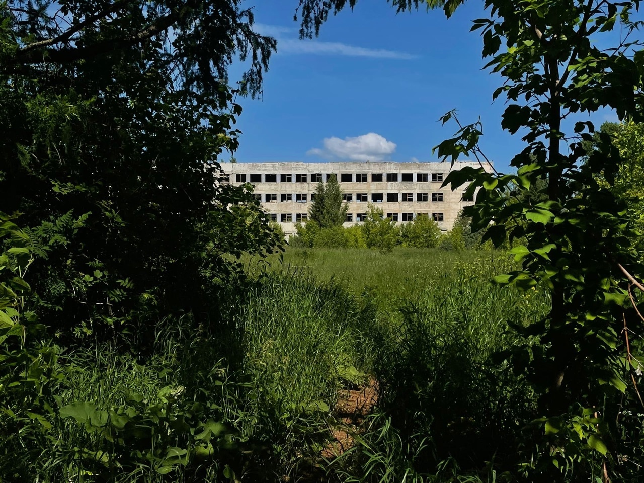 Васильковское военное авиационно-техническое училище выпуск 1990. Квату киров. Квату киров. Бывший квату киров. Территория квату киров.