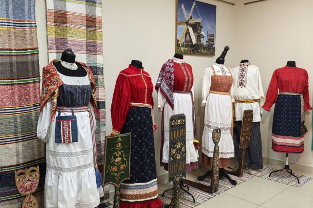 Сотрудники Управления Минюста России по Вологодской области посетили выставку «Золотое зерно традиций» (01.10.2025) Фото 7