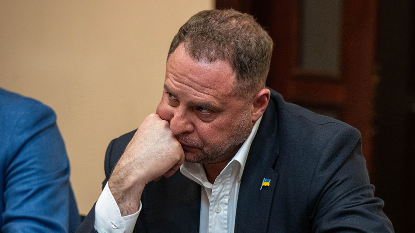 На Украине суд арестовал экс-главу офиса Зеленского Ермака