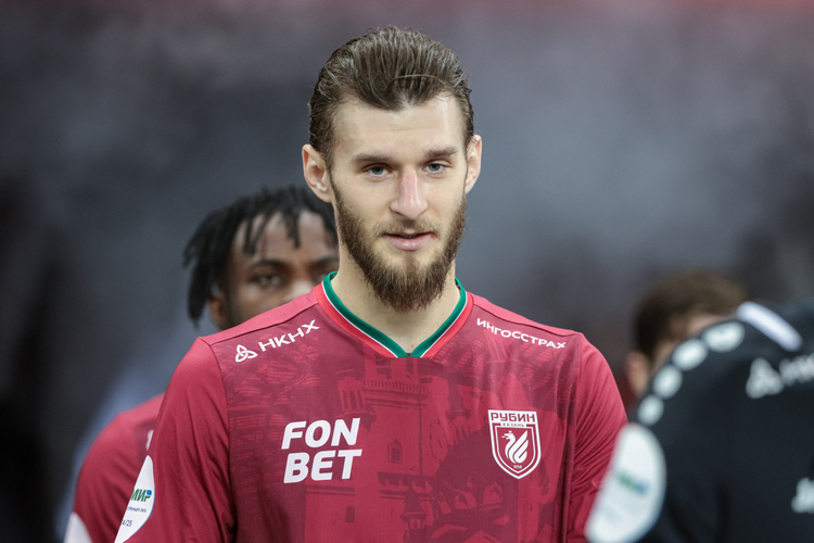 У «Рубина» процент задействования россиян — 51,7 (на фото — Егор Тесленко)