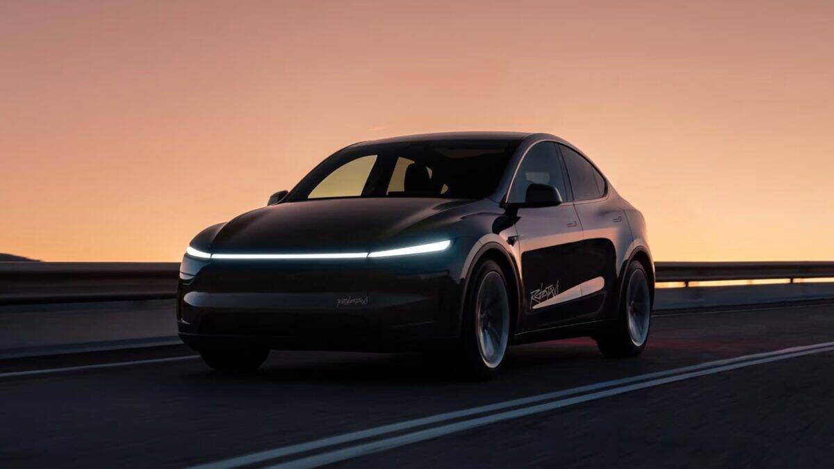 tesla robotaxi 1200x675 1