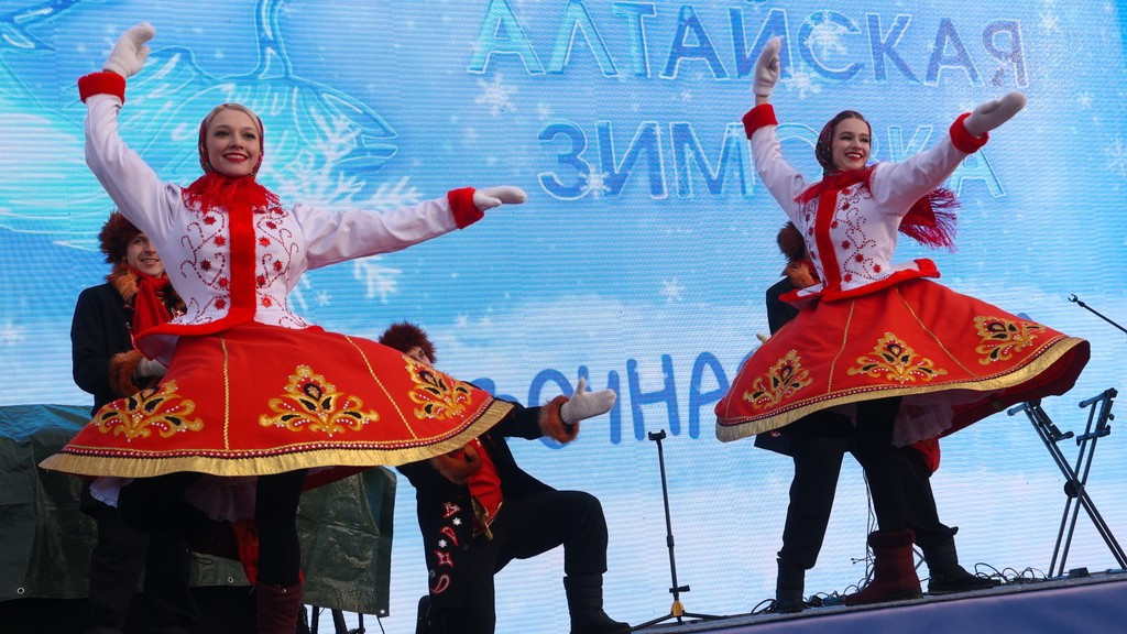 Жителей Алтайского края бесплатно доставят до места «Алтайской зимовки» Фото №1