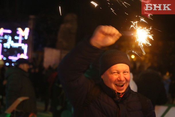 Шуметь в новогоднюю ночь